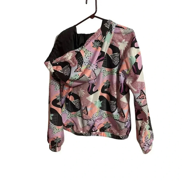 Forever 21 Women's Windbreaker Jacket Multicolor Geometric Size M Hooded - Picture 2 of 4